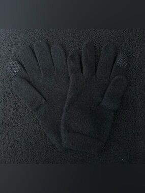 Men's Black Touchscreen Knit Gloves